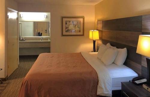 Bennettsville Hotel | Quality Inn Bennettsville