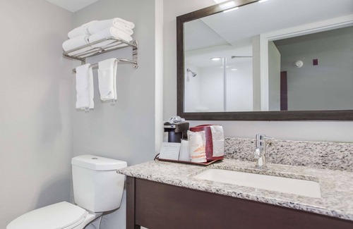 Conway Hotel | Quality Inn Conway Northwest