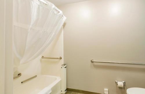 Harrisonburg Hotel | Quality Inn Harrisonburg I-81
