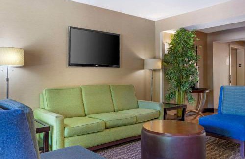 Southwest Raleigh Hotel | Quality Inn Raleigh Downtown