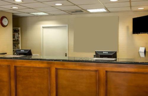 Riverside Hotel | Quality Inn Riverside near UCR and Downtown