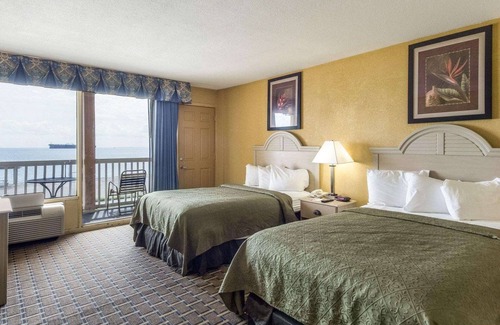 North Beach Hotel | Quality Inn & Suites Corpus Christi Beachside