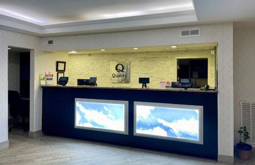 Clemmons Hotel | Quality Inn & Suites Clemmons I-40