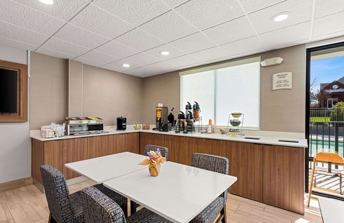 Stallings Hotel | Quality Inn & Suites Matthews - Charlotte