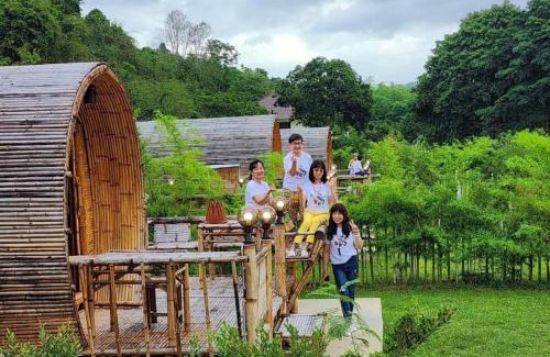 Huai Sat Yai Otro | Quality Time Farmstay: Bamboo House