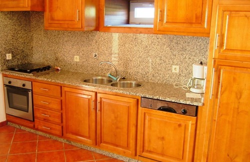 Rates Villa | Vivienda w Calidad / piscina y campo de fútbol, ​​zona de barbacoa