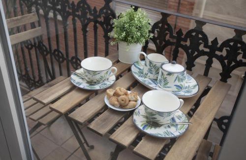 El Pilar Apartamento | Quart Apartment
