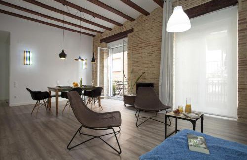 El Pilar Apartamento | Quart Apartment