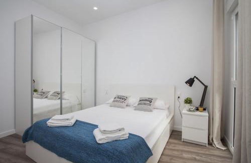 El Pilar Apartamento | Quart Apartment