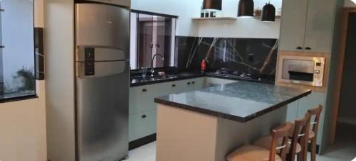 Floresta Casa | Quarto 1,5km da BR 101 e próximo ao centro
