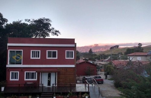 Sao Bento do Sapucai Apartamento | Quarto Aconchegante