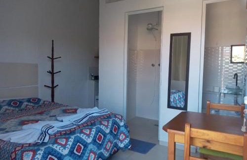 Sao Bento do Sapucai Apartamento | Quarto Aconchegante