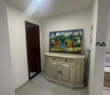 Jardim Excelsior Casa | Quarto Com Banheiro Próximo ao Shopping