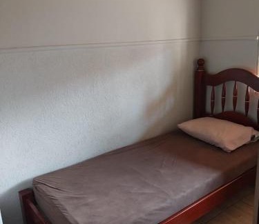 Nova Odessa Casa | Quarto com cama de casal