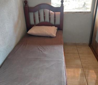 Nova Odessa Casa | Quarto com cama de casal