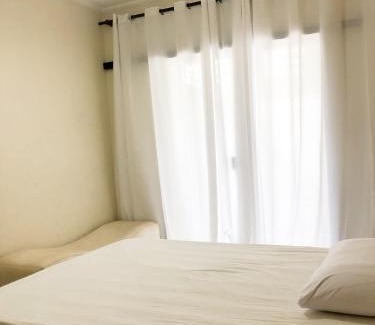 Americana Casa | Quarto com varanda tipo Airbn b Vista Panorâmica Livre da Cidade