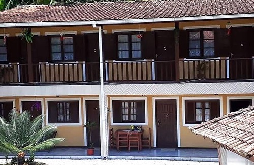 Ponte Branca Apartamento | Quarto de pousada com Wi-Fi em Paraty, RJ