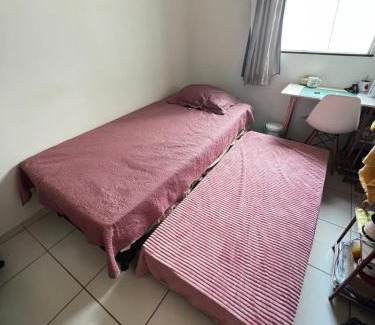 Castanheira Casa | Quarto em apartamento cop30