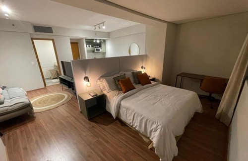 Alphaville Industrial Apartamento | Quarto Hotel no coração de Alphaville Piscina e Academia