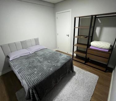 Primeiro de Maio Casa | Quarto privativo com Banheiro compartilhado próx ao Hospital e centro