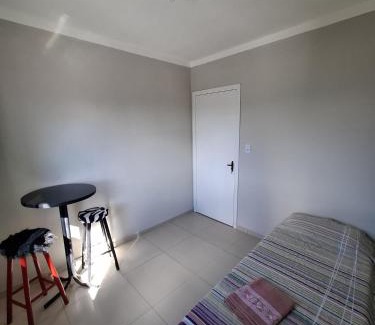 Encantado Apartamento | Quartos com banheiro na cidade do Cristo