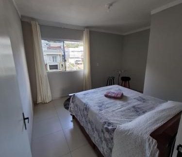 Encantado Apartamento | Quartos com banheiro na cidade do Cristo