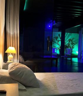 Chacara Cachoeira Casa | Quartos Suítes no Chácara Cachoeira Campo Grande