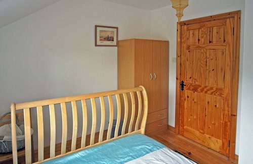 Duncannon Otro | Quay Cottage - Three Bedroom House, Sleeps 6