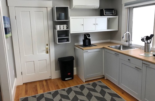 Provincetown Casa | Queen Anne style Home with Private entrance 1B/1B unit in Historic Provincetown