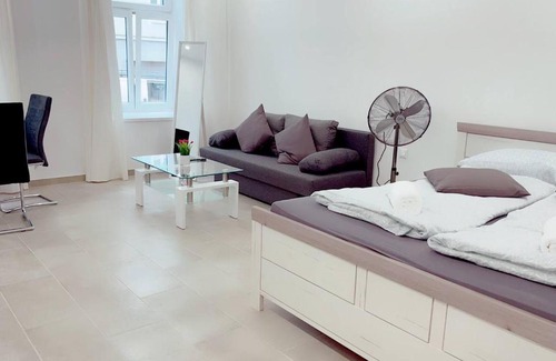 Favoriten Apartamento | Queen Apartment 4P WL