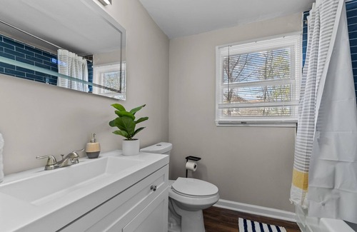 Winston - Salem Apartamento | Queen Bed Studio w/Day Bed - HS Internet – Balcony Unit 2