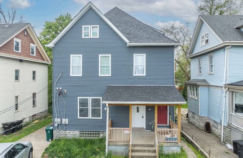 Avondale Apartamento | Queen City Retreat 1 - Cozy Home for 6 Near Attractions & Restaurants