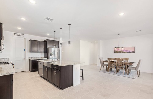 San Tan Valley Casa | Queen Creek Putting Green & More