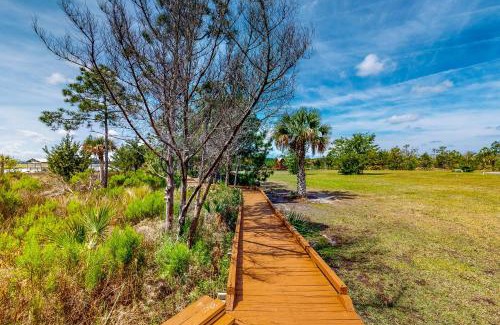 St. Marys Casa | Queen Palm Estate
