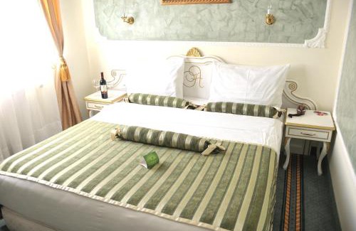Savamala Hotel | Queen's Astoria Design Hotel