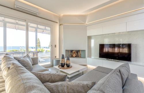 Koutouloufari Villa | Queen's Gem Luxury Villa - Heated Jacuzzi & Pool