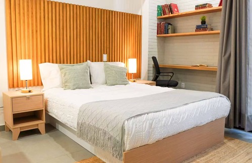 Benito Juarez Apartamento | Queen Studio w/sofa bed and small terrace