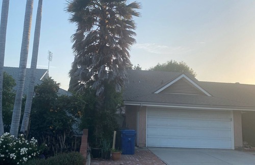 Hacienda Heights Casa | Queen Suite full bath view minute to school shopping etc .優雅套房。交通方便。