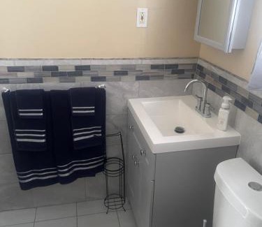 Rochdale Apartamento | Queens chateau