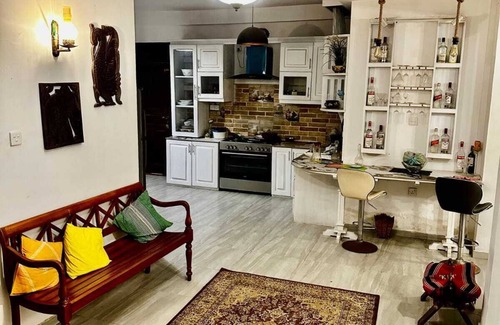 Peradeniya Casa | Queens Garden Villa ,Kandy