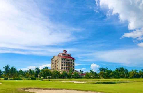 Medellin Complejo | Queens Island Golf and Resort