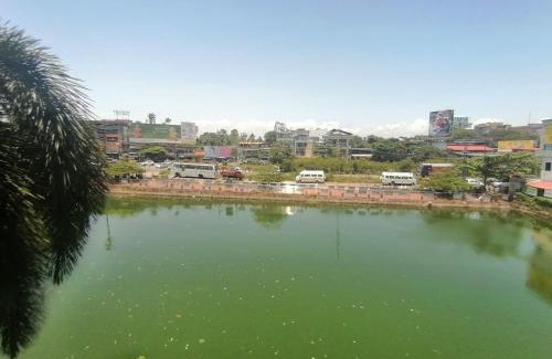 Kodungallur Apartamento | Queens Residency