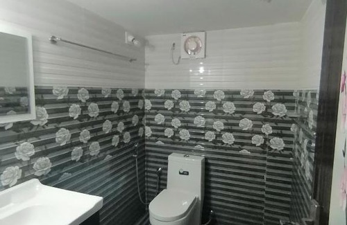 Kodungallur Apartamento | Queens Residency