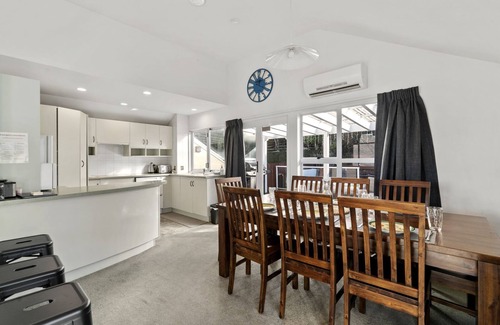 Fernhill Cabaña | Queenstown Haven - Queenstown Holiday Home