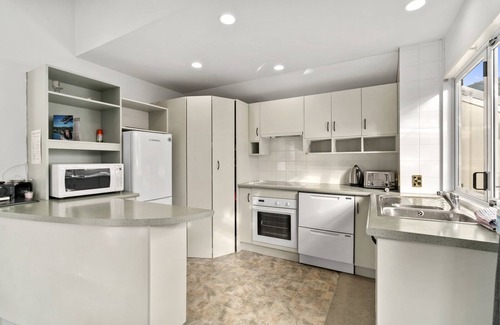 Fernhill Cabaña | Queenstown Haven - Queenstown Holiday Home