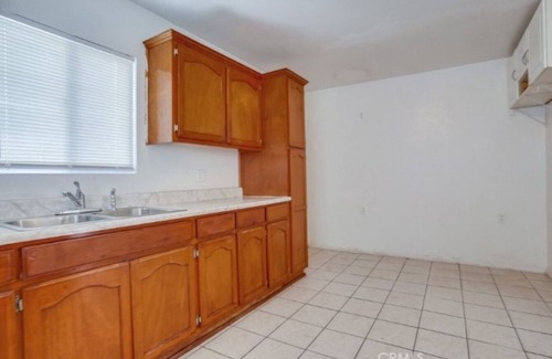 Harbor Gateway North Casa | Queit, and cozy 15 minutes from Sofi stadium