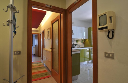 Lanciano Apartamento | Aire acondicionado, Apartamento 5 estrellas Querce con una hermosa terraza cerca de la playa y las montañas