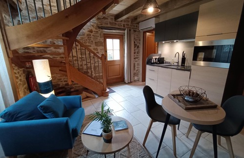 Frontenac Cabaña | Quercy cottage, charm, comfort, garden with trees, natural swimming pool