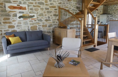 Frontenac Cabaña | Casa rural Quercy, encanto contemporáneo, gran confort, jardín con piscina natural.