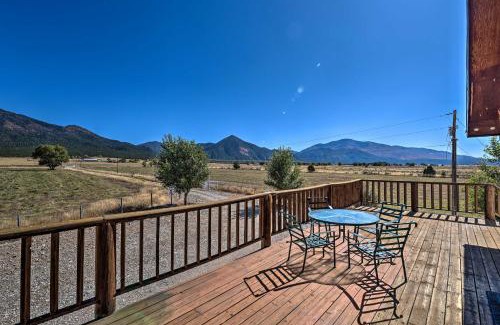 Jaroso Casa | Questa Home with Views - 13 Mi to Red River Skiing!